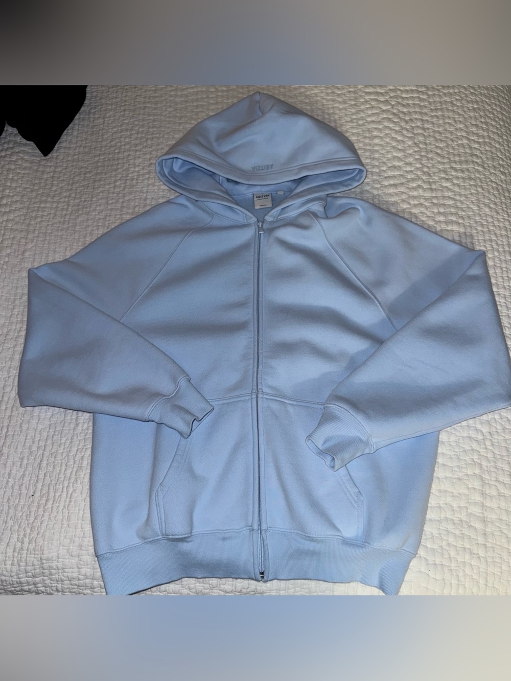 Aritzia cozy sweatfleece mega zip up hoodie